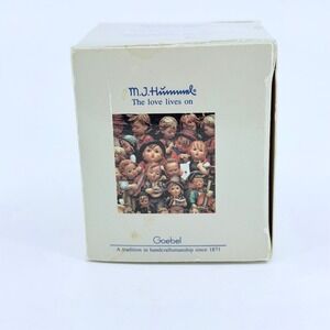 Goebel Hummel Ride Into Christmas 279-D 1st Edition 1991 Miniature